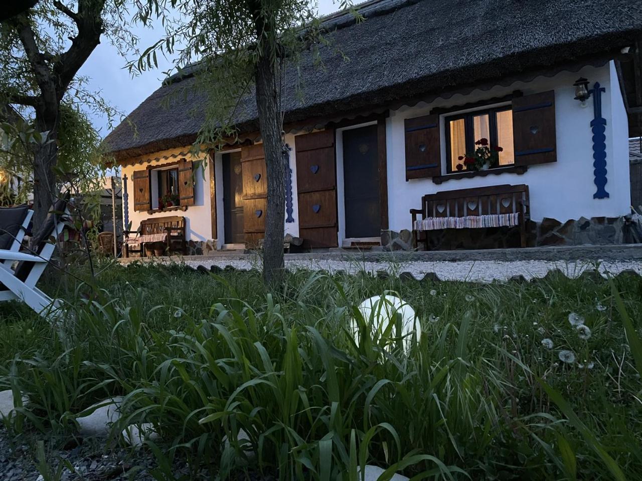 Casa Soarelui 호텔 무리기올 외부 사진
